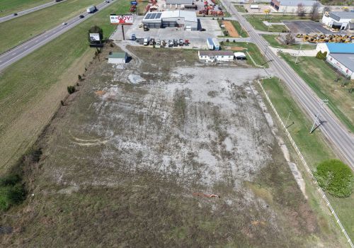 570 Alfred Thun Rd., Clarksville, TN 37040