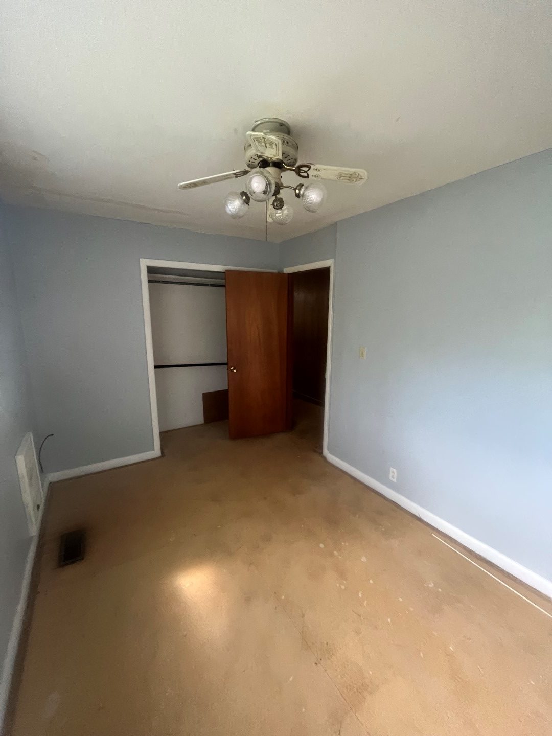 711 Woodcliff Road Monterey, TN 38574 - Absolute Auction