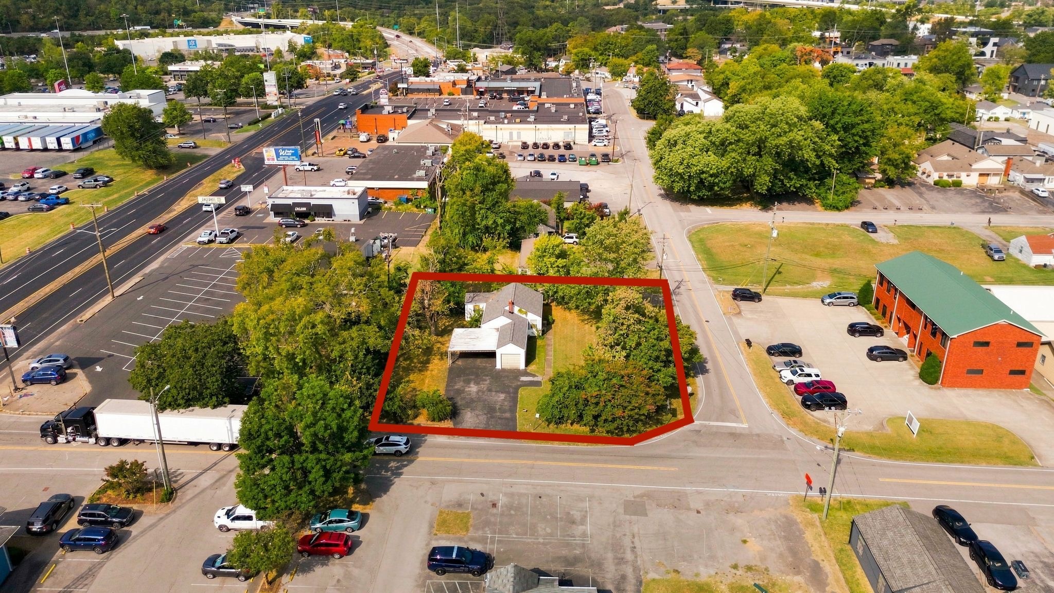 501 Heather Pl Nashville, TN 37204